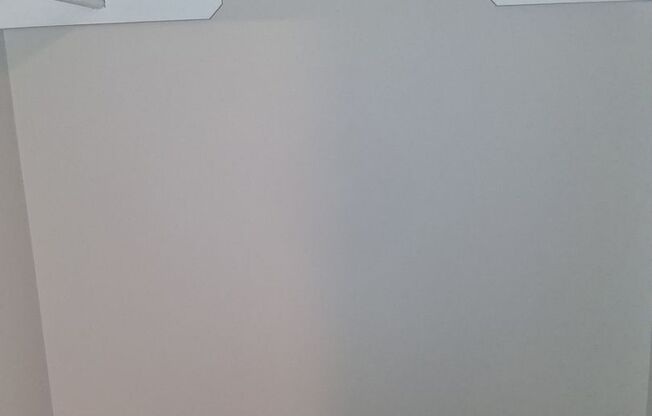 2 beds, 2 baths, 961 sqft, $1,100, Unit 415F