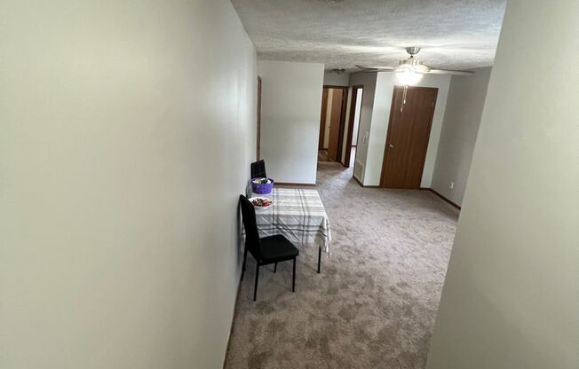 1 bed, 1 bath, 675 sqft, $850, Unit 781