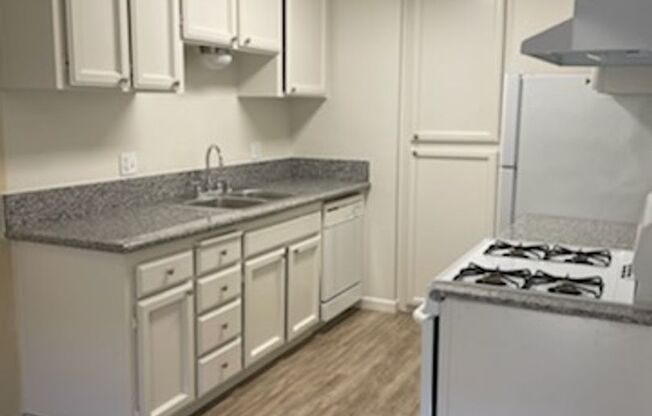 Boulder Springs Apartments