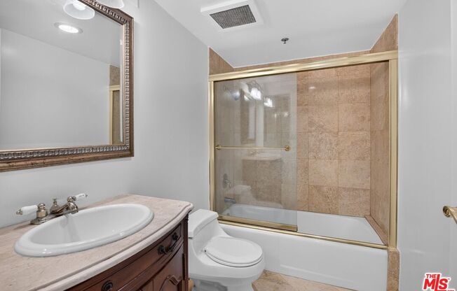 3 beds, 4 baths, 2,426 sqft, $6,995, Unit 309