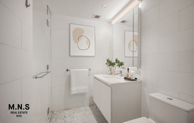 2 beds, 2 baths, $8,700, Unit 11-E