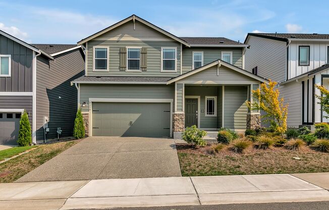 Newly Built 5 Bedroom Home in Port Orchard