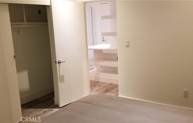 1 bed, 1 bath, 1,250 sqft, $3,295, Unit 215