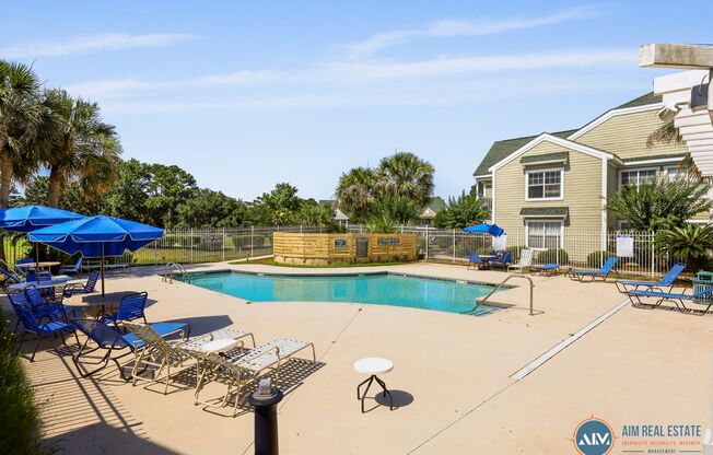 Immaculate 2-Bedroom Ground-Floor Villa in Bluffton’s Old South Villas — Now Available!