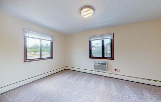 2 BR - Birch