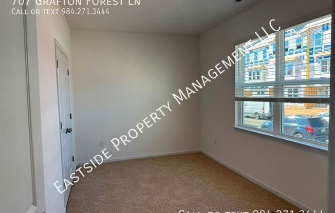 707 GRAFTON FRST LN