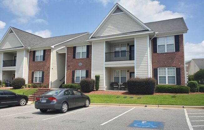 Beautiful 3 Bedroom and 2 Bath Apartment