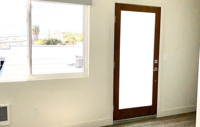 Studio, 1 bath, 220 sqft, $2,275, Unit C3