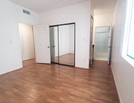 1 bed, 1 bath, 666 sqft, $1,850, Unit 111