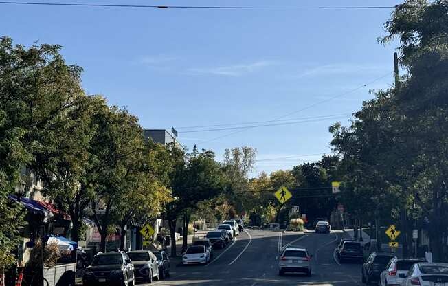 Street View of the Shops at Linden Hills