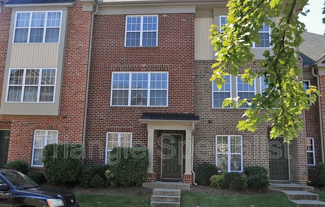 9811 Cicero Drive