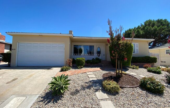 7BD/4BA, Two Kitchens!