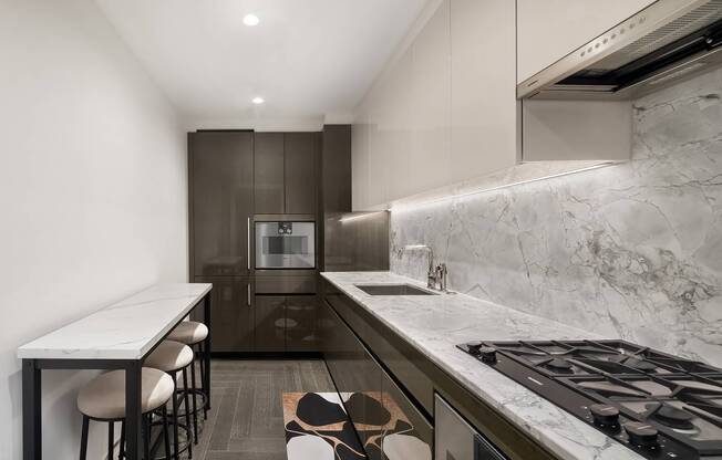 301 AVE 2025