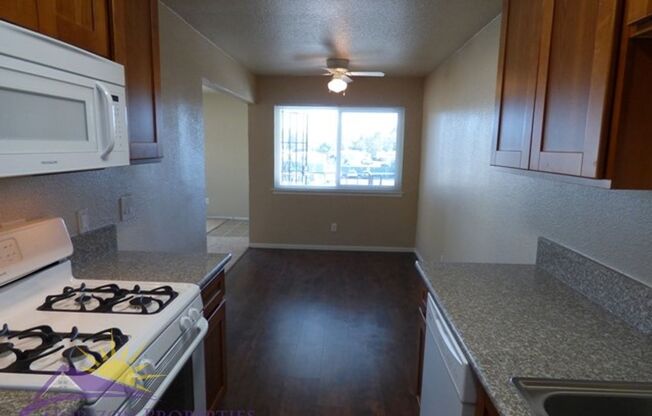 2 beds, 1 bath, 900 sqft, $1,220, Unit 7845 Sayonara Dr #D