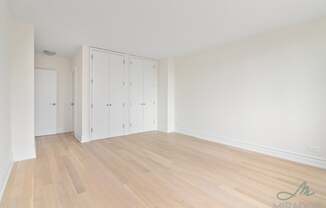 1 bed, 2 baths, $9,000, Unit 47H