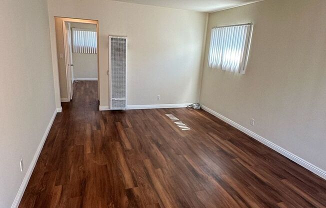 2 beds, 1 bath, $2,125, Unit 3228 Lemon