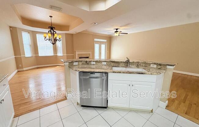 2856 BAYSHORE TRL DR