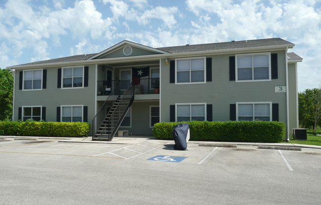 1754 River Road