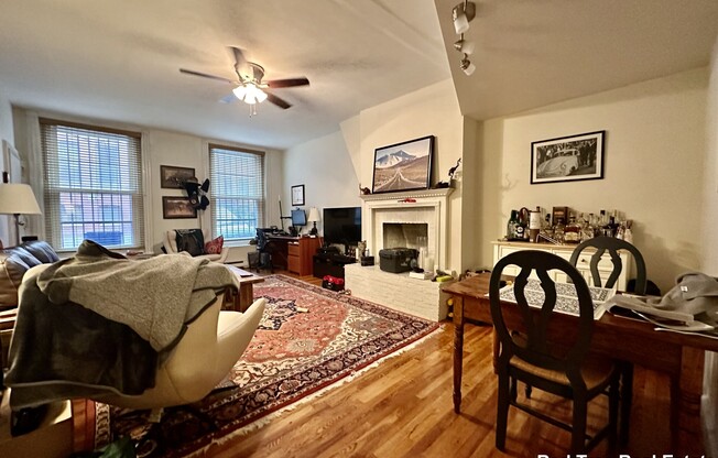 206 Commonwealth Ave.