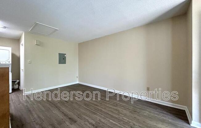 1442 Riverview Road