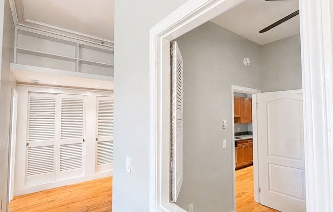 2 beds, 1 bath, 600 sqft, $3,800, Unit F-5