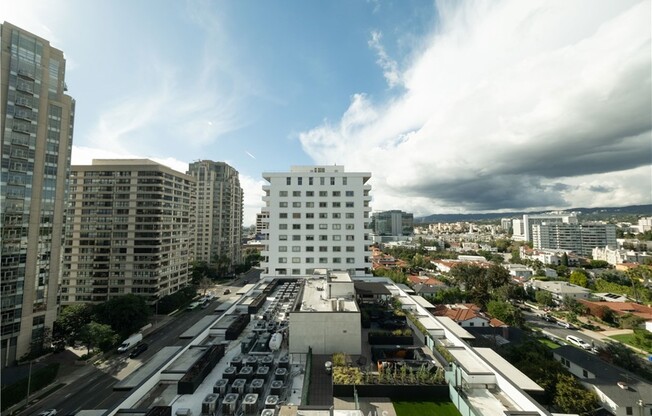 1 bed, 2 baths, 954 sqft, $3,695, Unit 1405