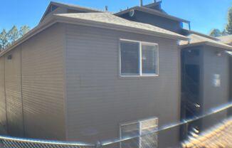 Great studio condo in the Arbors!