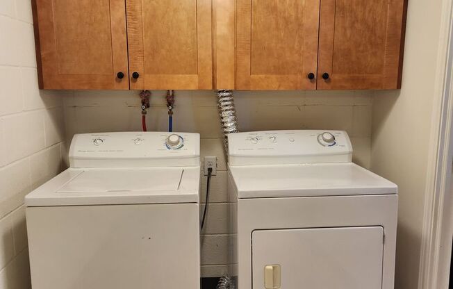2 beds, 2 baths, 1,180 sqft, $1,965, Unit WI170H4