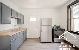 4207 W Fullerton Ave, Chicago IL 1A