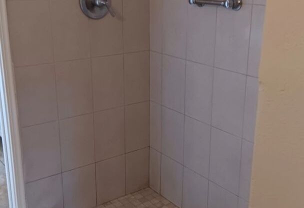 3 beds, 2 baths, $1,950
