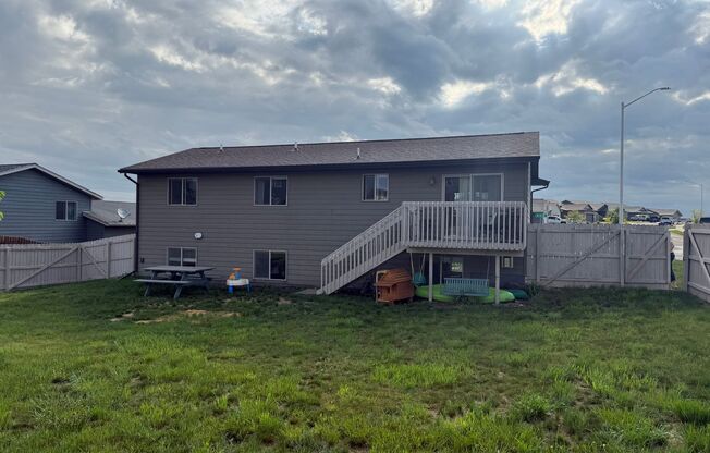 4 Bedroom, 3 Bathroom Home for Rent