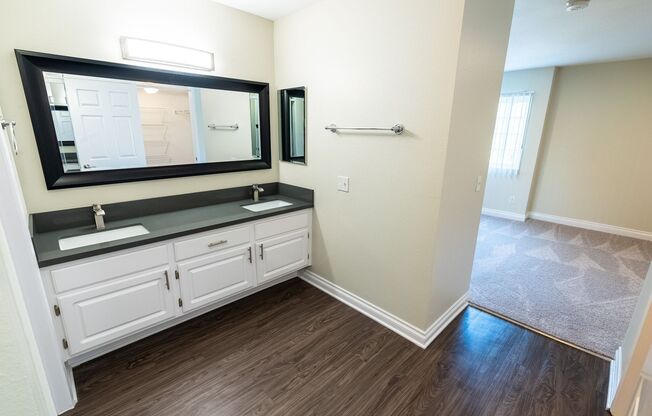 2 beds, 2 baths, 1,220 sqft, $2,948, Unit 305