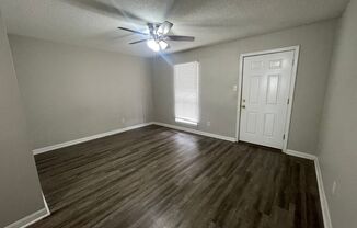 1 bed, 1 bath, $675