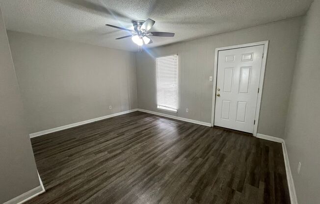 1B/1B Apartment Available in Sulphur-All Bills Paid-Section 8 Accepted