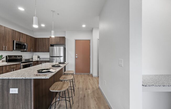 1 bed, 1 bath, 756 sqft, $1,525, Unit 213