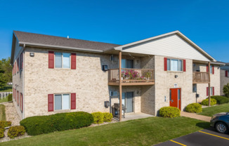 2 beds, 1 bath, 1,050 sqft, $1,149.99, Unit 154-01