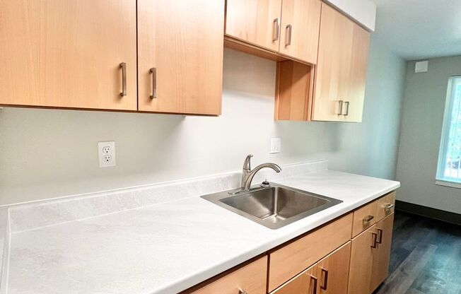 2 beds, 1 bath, 794 sqft, $1,500, Unit 02