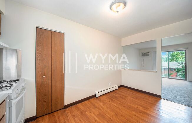 1 bed, 1 bath, $1,150, Unit 1013-2