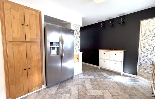Gorgeous 3-bedroom single family home - Available NOW!