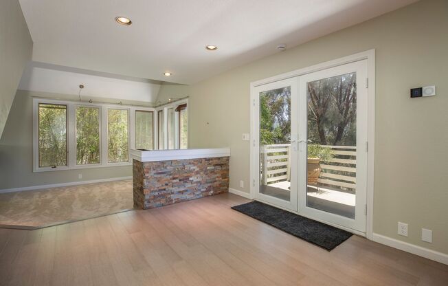 Hillside La Mesa, single family home, 3Bed 3Bath 3Garage