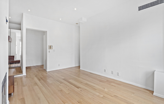 75 POPLAR ST
