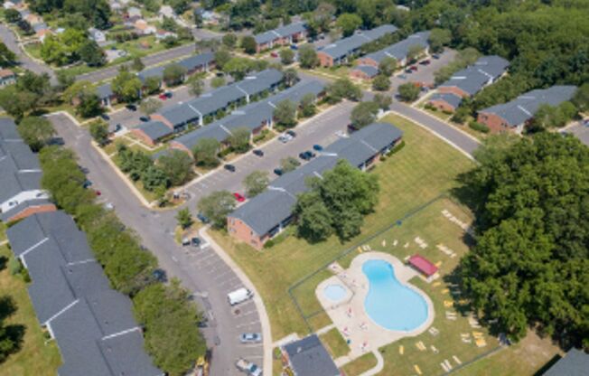 1 bed, 1 bath, 825 sqft, $1,705, Unit 532