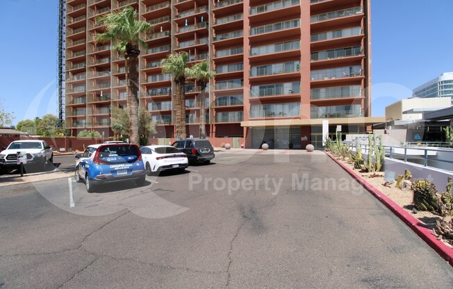 1 bed, 1 bath, 602 sqft, $2,000, Unit 16E