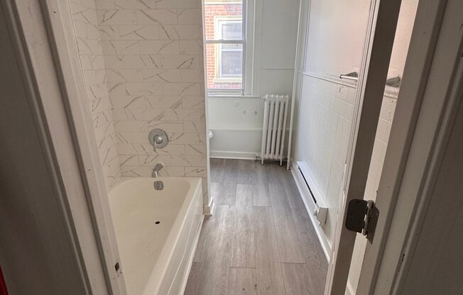 61 W LOGAN ST