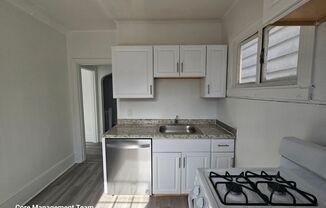 Newly Updated 2 bedroom apartment located in Knoxville