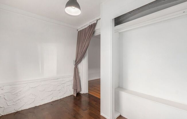 2 beds, 1 bath, 1,312 sqft, $2,495, Unit 729