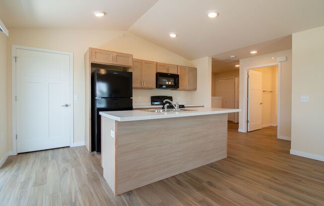 1 bed, 1 bath, 743 sqft, $1,499, Unit EC 4237-18