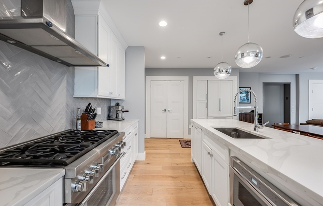 510 DORCHESTER AVE