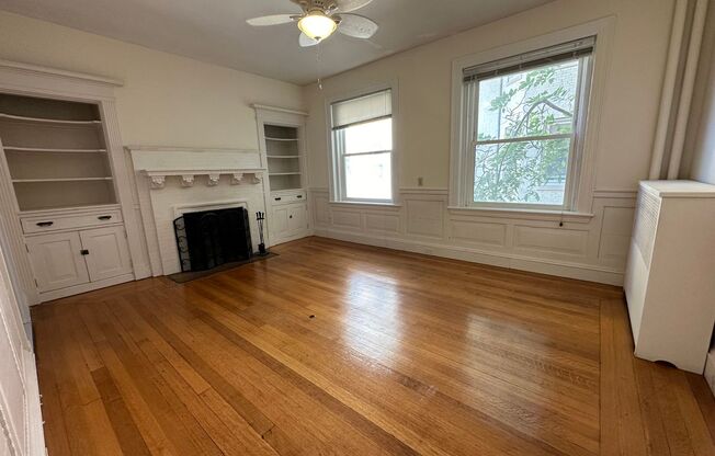 2 beds, 1 bath, 750 sqft, $2,950, Unit 36