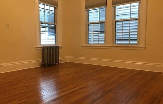 2 beds, 1 bath, 1,000 sqft, $3,450, Unit 1